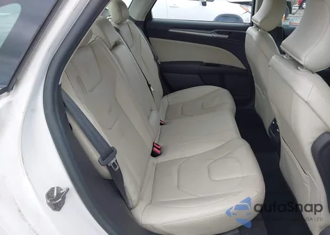 2016 Ford Fusion Energi Titanium из США, поврежденный, VIN 3FA6P0SU5GR287017